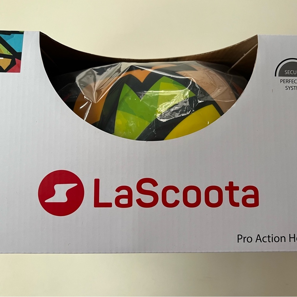 LaScoota Youth Bike Skate Helmet Large NWT Unopened Colorful Pro Action​
